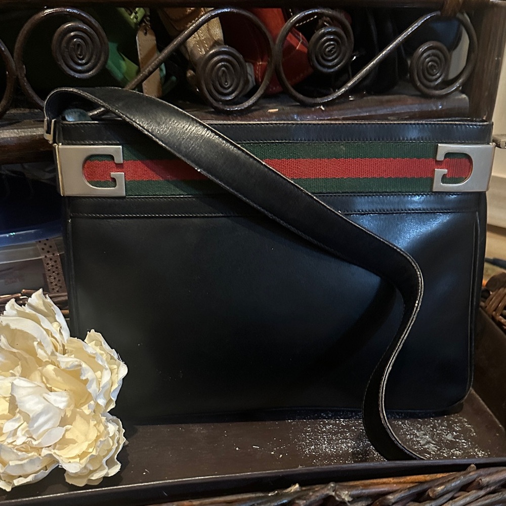 Gucci Black Leather Messenger Bag with Red and Green Stripe